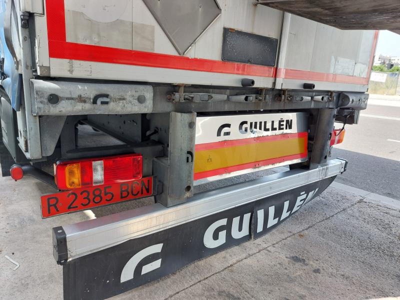 Semi-trailer Guillen Tauliner PortaBobinas