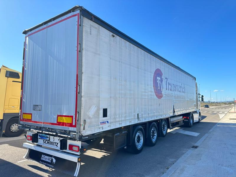 Semi-trailer Schmitz Cargobull SCS