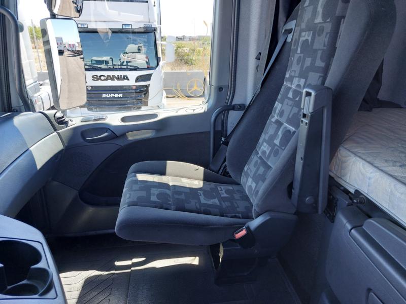 Sattelzugmaschine Mercedes Actros 1844 LS