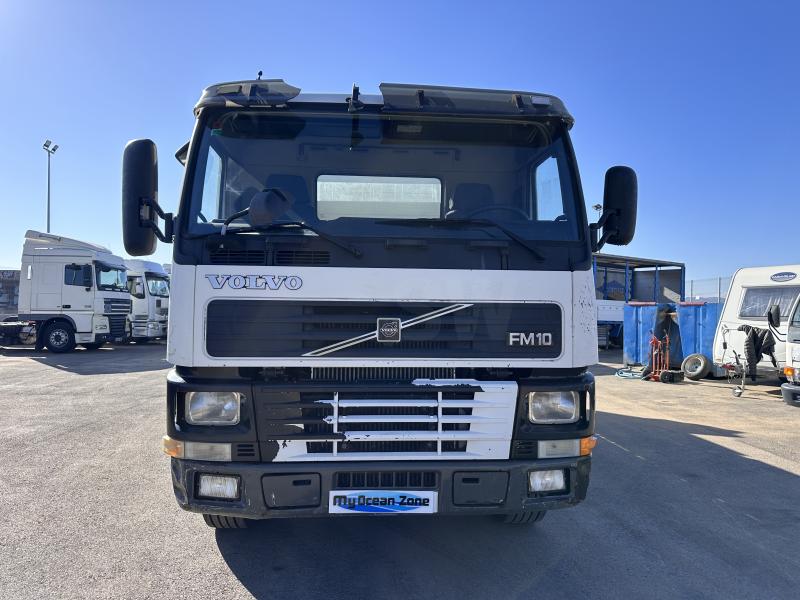 Camión Volvo FM10