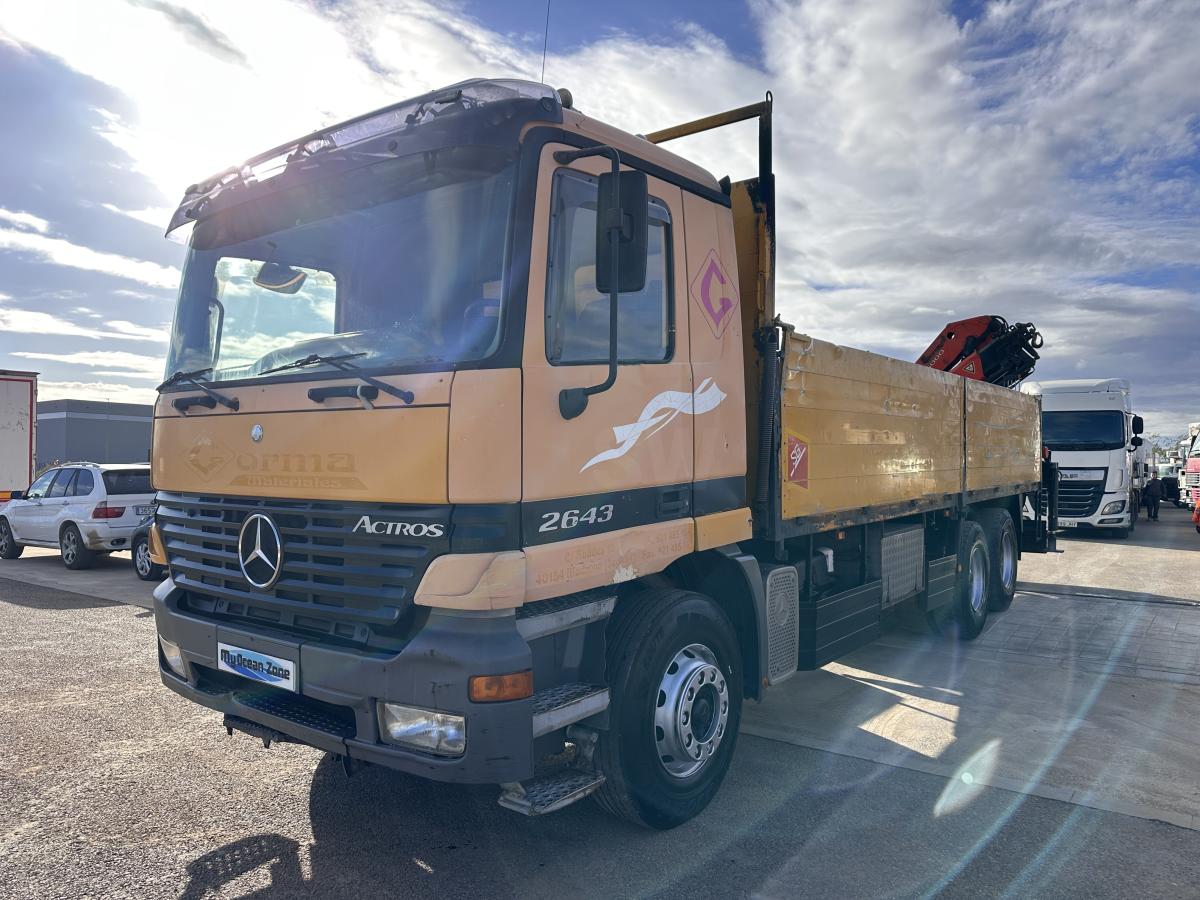 Ciężarówka Mercedes Actros