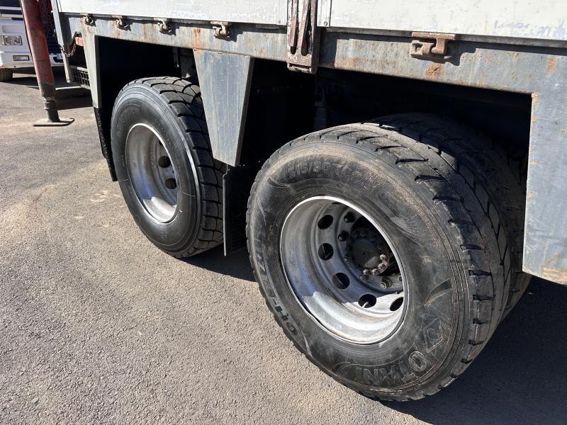 Camión Volvo FM10 320