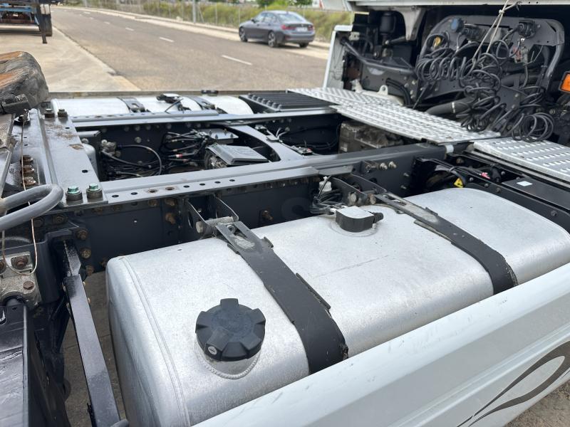 Cabeza tractora Renault Magnum 480 DXI