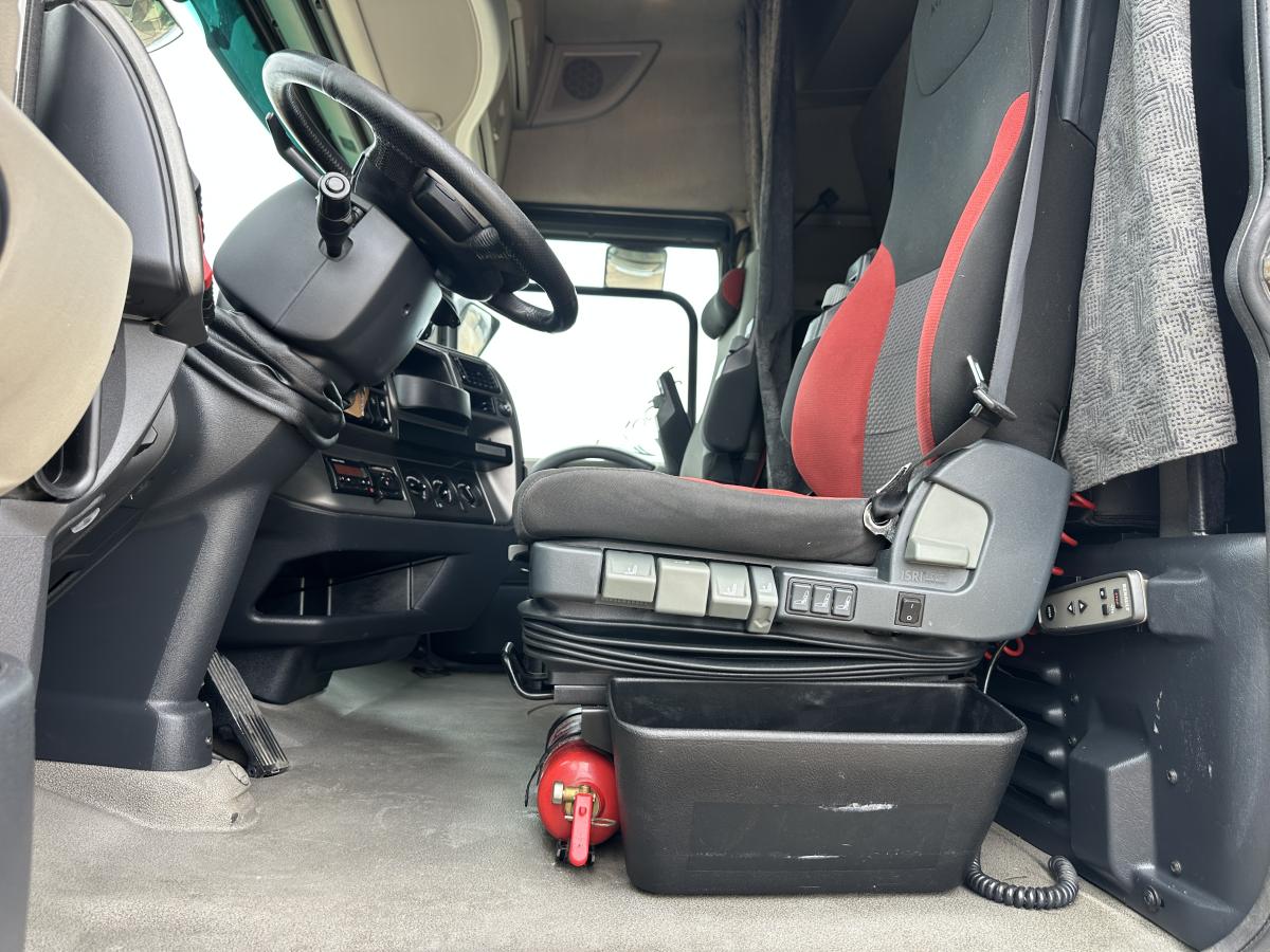 Cabeza tractora Renault Magnum 480 DXI