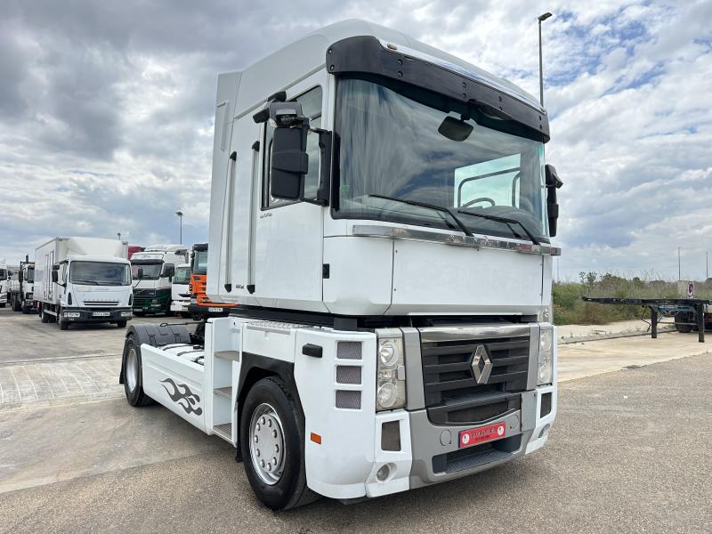 Cabeza tractora Renault Magnum 480 DXI