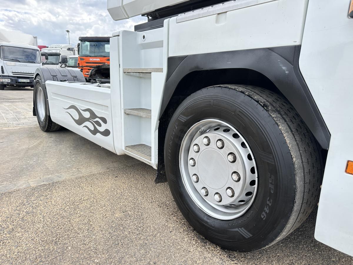 Cabeza tractora Renault Magnum 480 DXI