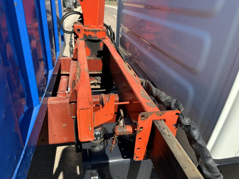 samochód dostawczy Iveco Daily 35C13