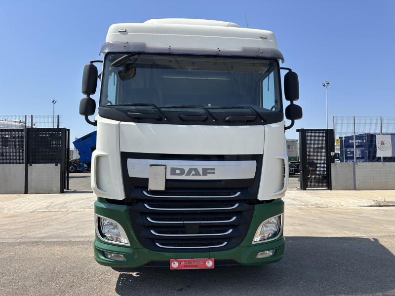 Tractor DAF XF 460