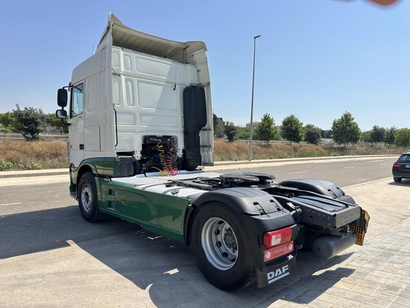 Tractor DAF XF 460