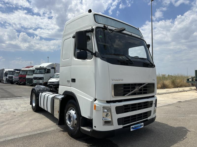 Tracteur Volvo FH 440