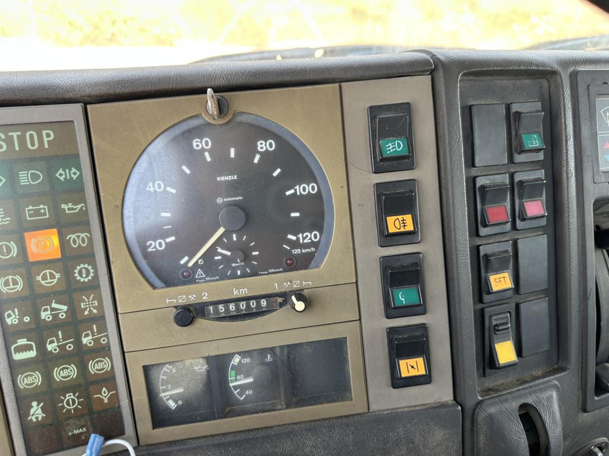 Tracteur MAN 19.414