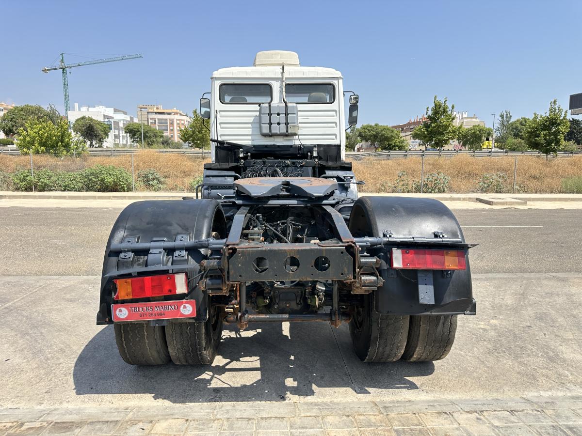 Tracteur MAN 19.414