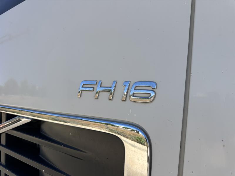 Tracteur Volvo FH16 550