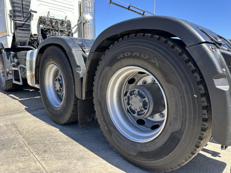 Tracteur Volvo FH16 550