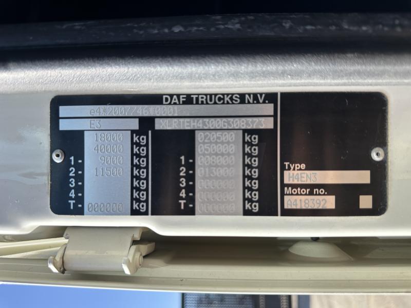 Tracteur DAF XF 530