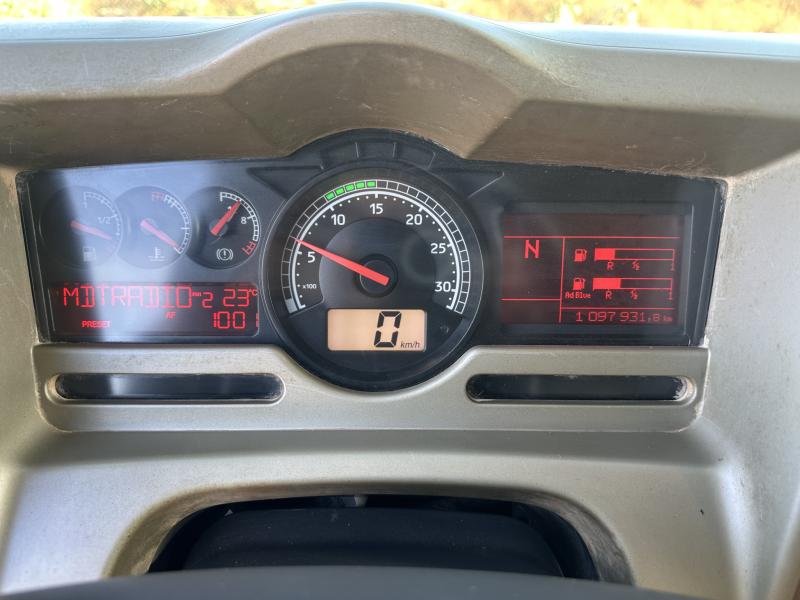 Trekker Renault Premium 460 DXI