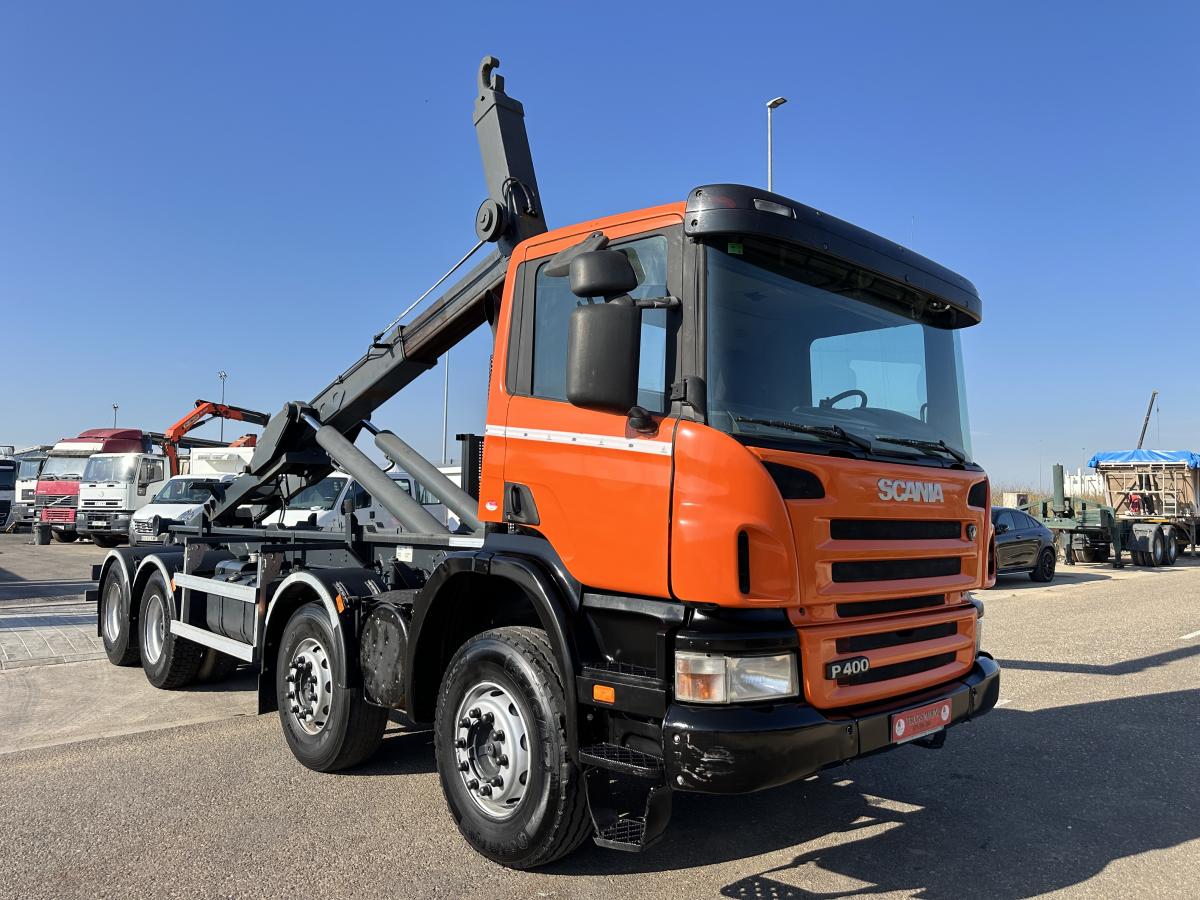 vrachtwagen Scania P 380 CB