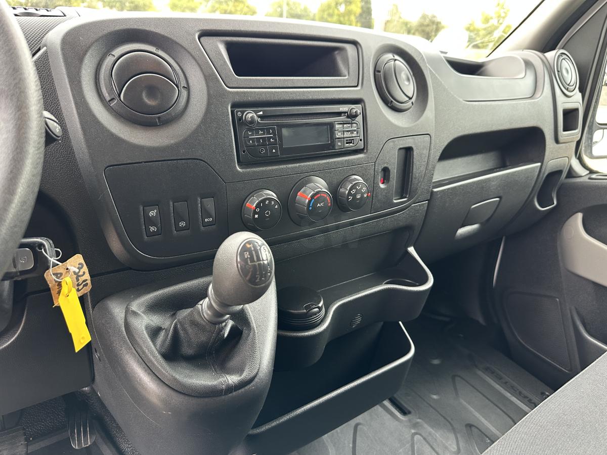 Bedrijfswagen Renault Master 2.3 DCI 150