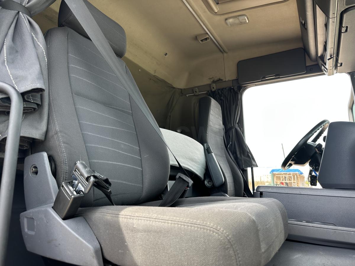 Ciągnik siodłowy Scania G 400