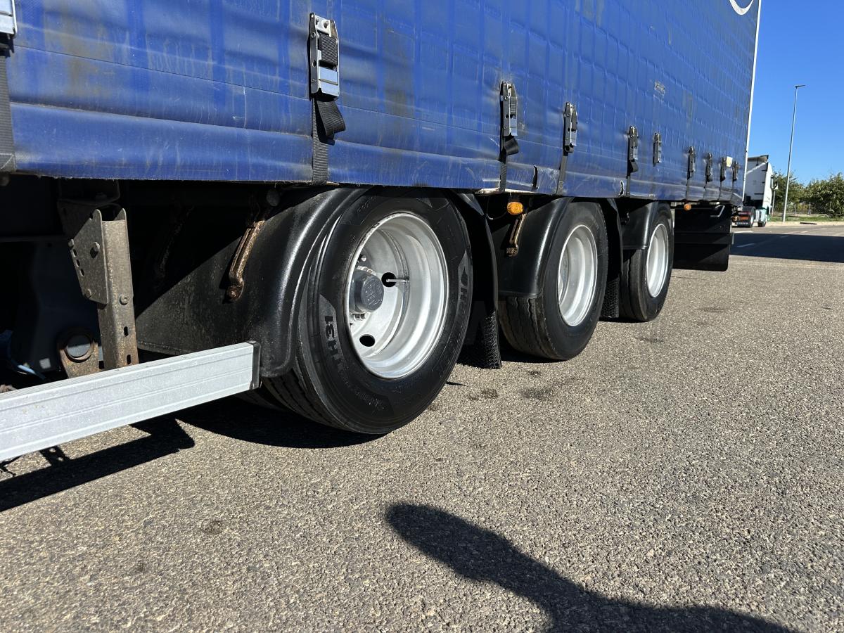 Lkw-Anhänger Volvo FH13 460