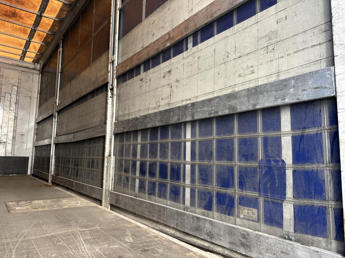 Lkw-Anhänger Volvo FH13 460