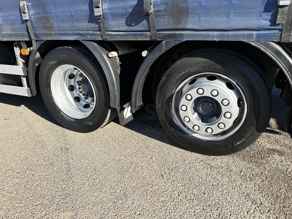 Trailer truck Volvo FH13