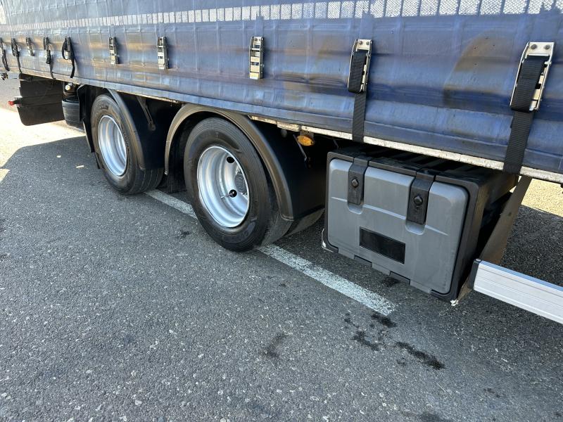 Trailer truck Volvo FH13