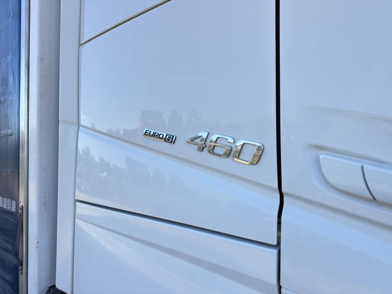 Trailer truck Volvo FH13