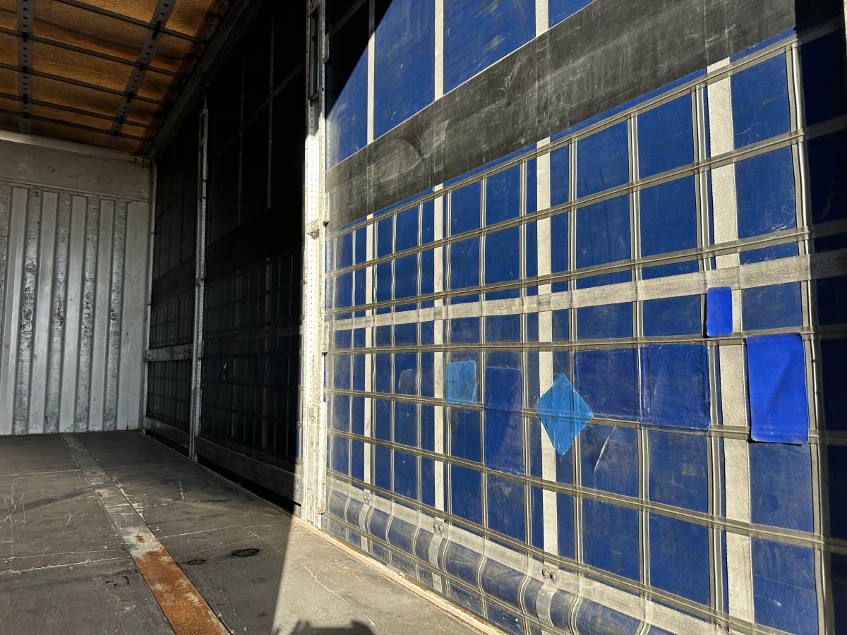 Trailer truck Volvo FH13