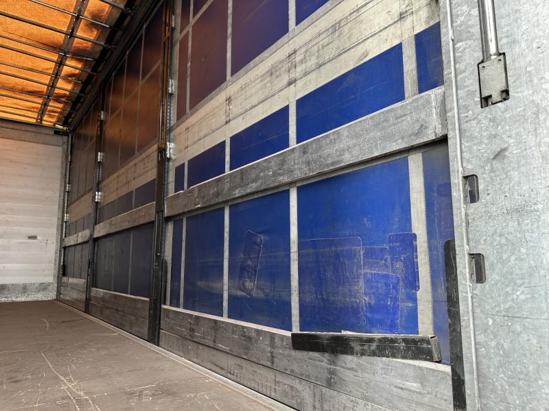 Camion remorque DAF XF 480