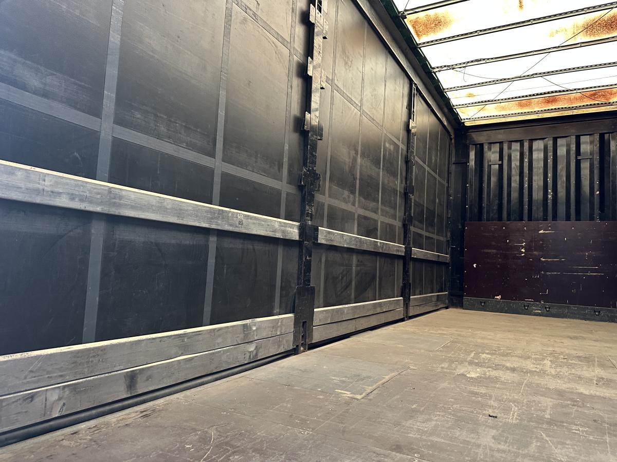 Camión remolque Scania R 450