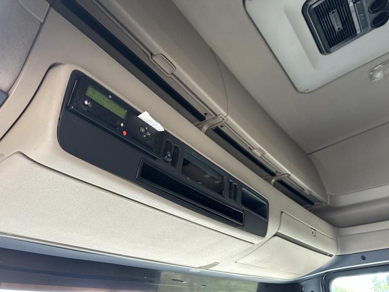 Camión remolque Scania R 450