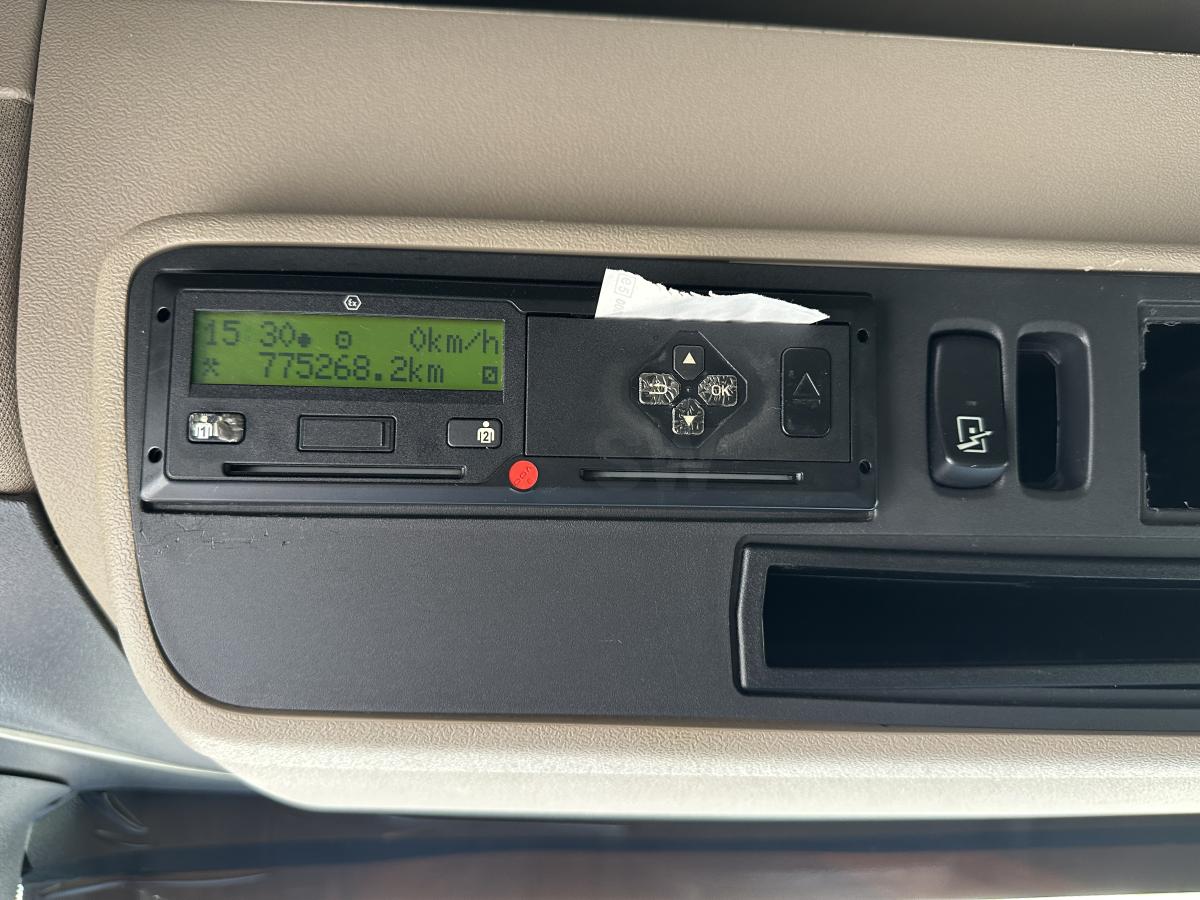 Camión remolque Scania R 450