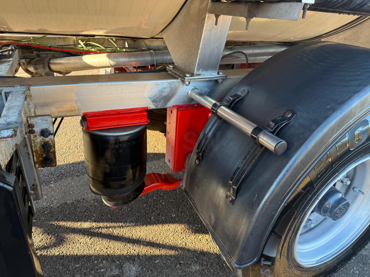 Semi-trailer TAFYMSA ACERO INOX Y CALORIFUGADA