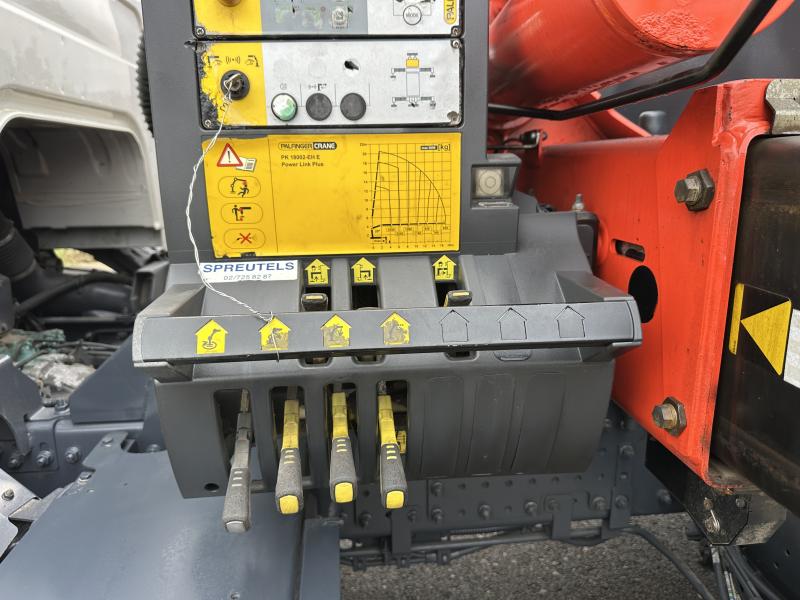 Camión Volvo FE 300