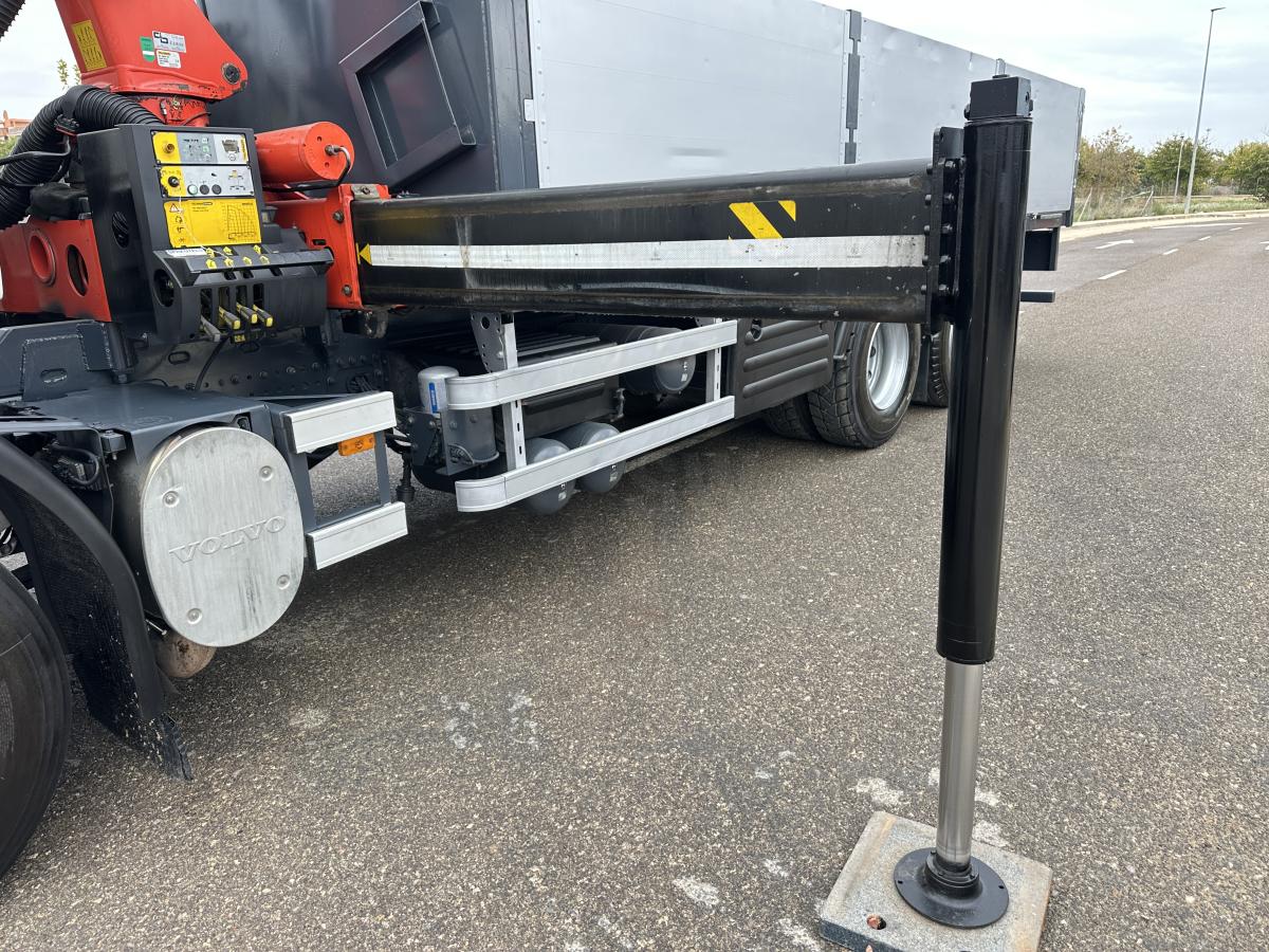 Camión Volvo FE 300