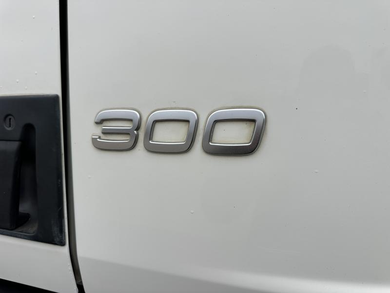 Camión Volvo FE 300