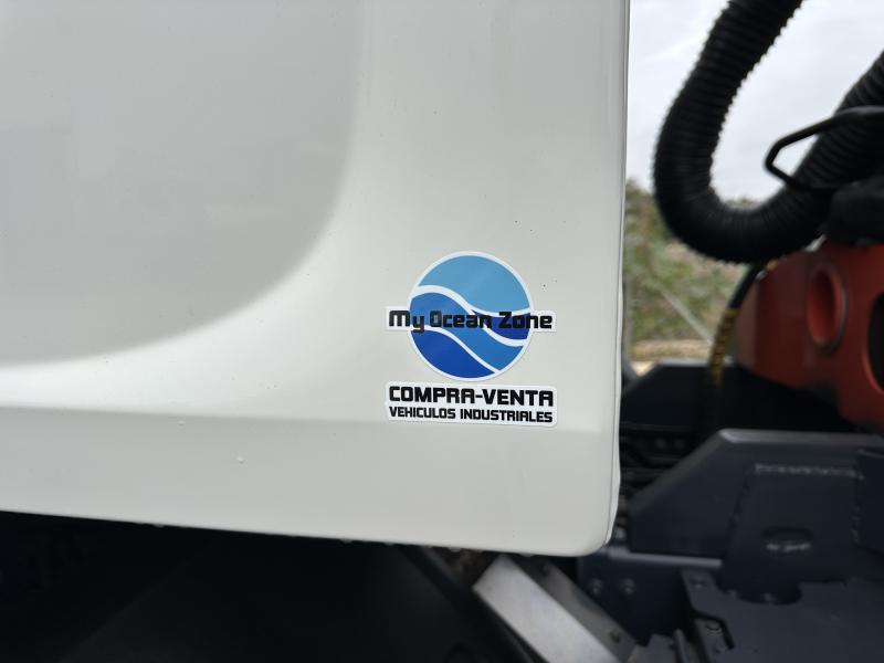 Camión Volvo FE 300