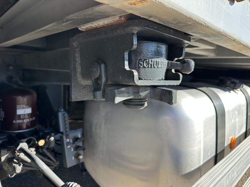 Camión Mercedes Antos 2535