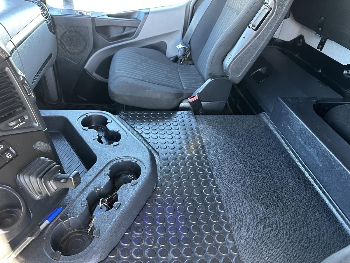 Camión Mercedes Antos 2535