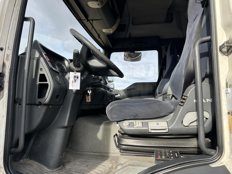 Camión MAN TGA 26.390