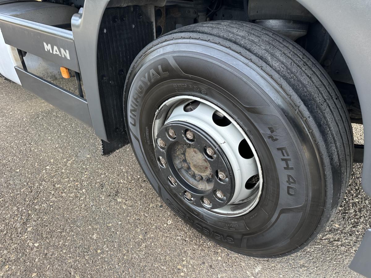 Camión MAN TGA 26.390