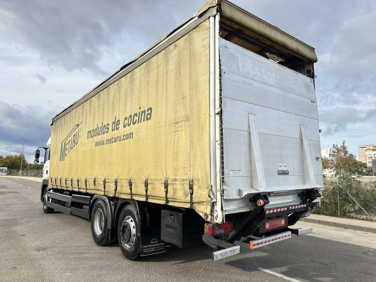 Camión MAN TGA 26.390