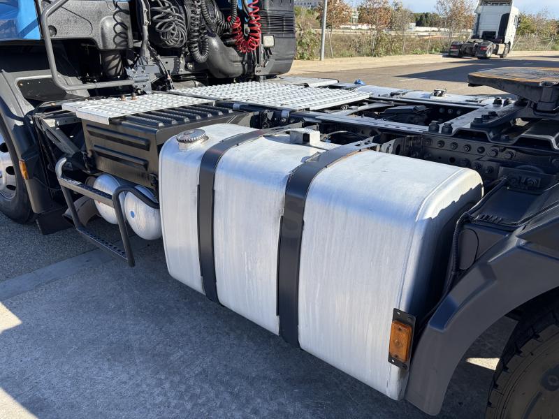 Cabeza tractora Renault Premium 460 DXI