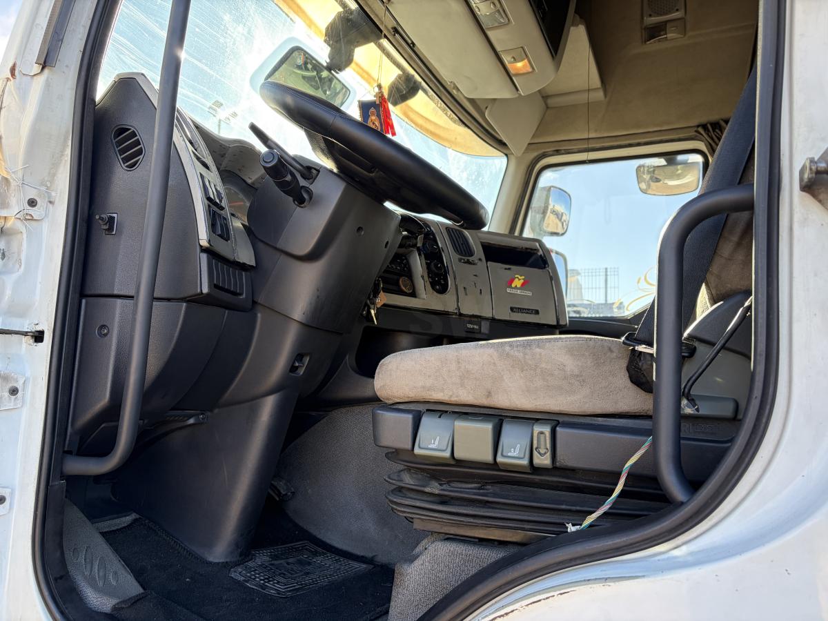 Camión Renault Premium 370 DXI