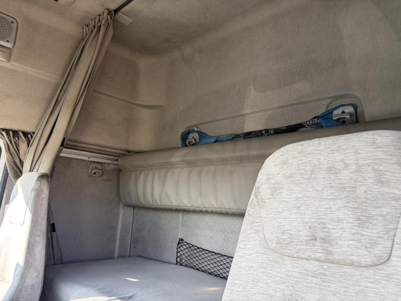 Camión Renault Premium 370 DXI