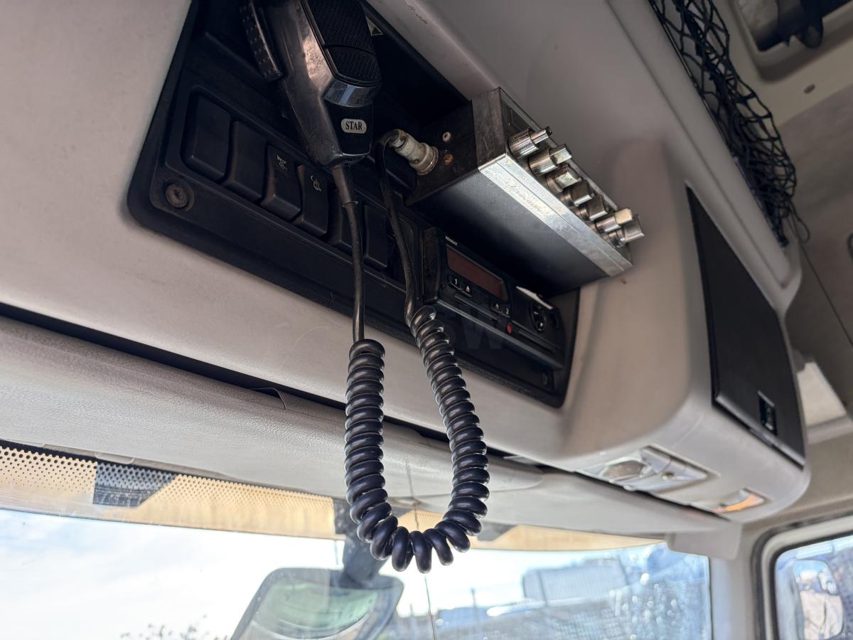 Camión Renault Premium 370 DXI