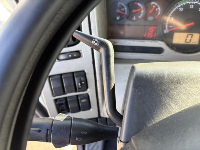 Camión Renault Premium 370 DXI