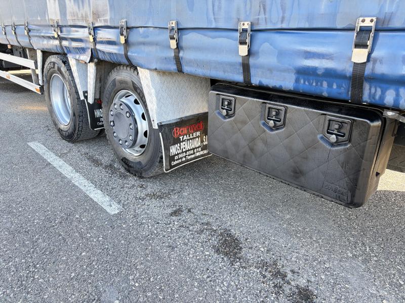 Camión Renault Premium 370 DXI