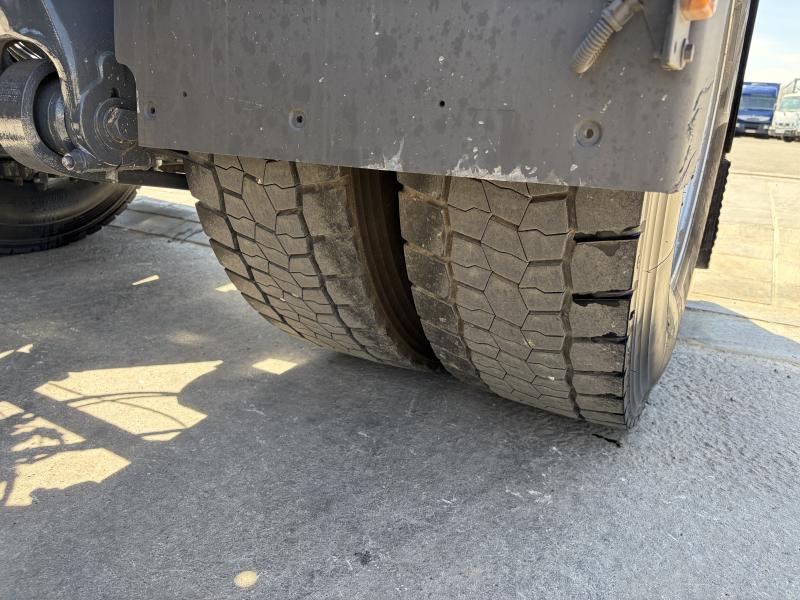 Tracteur Renault C-Series
